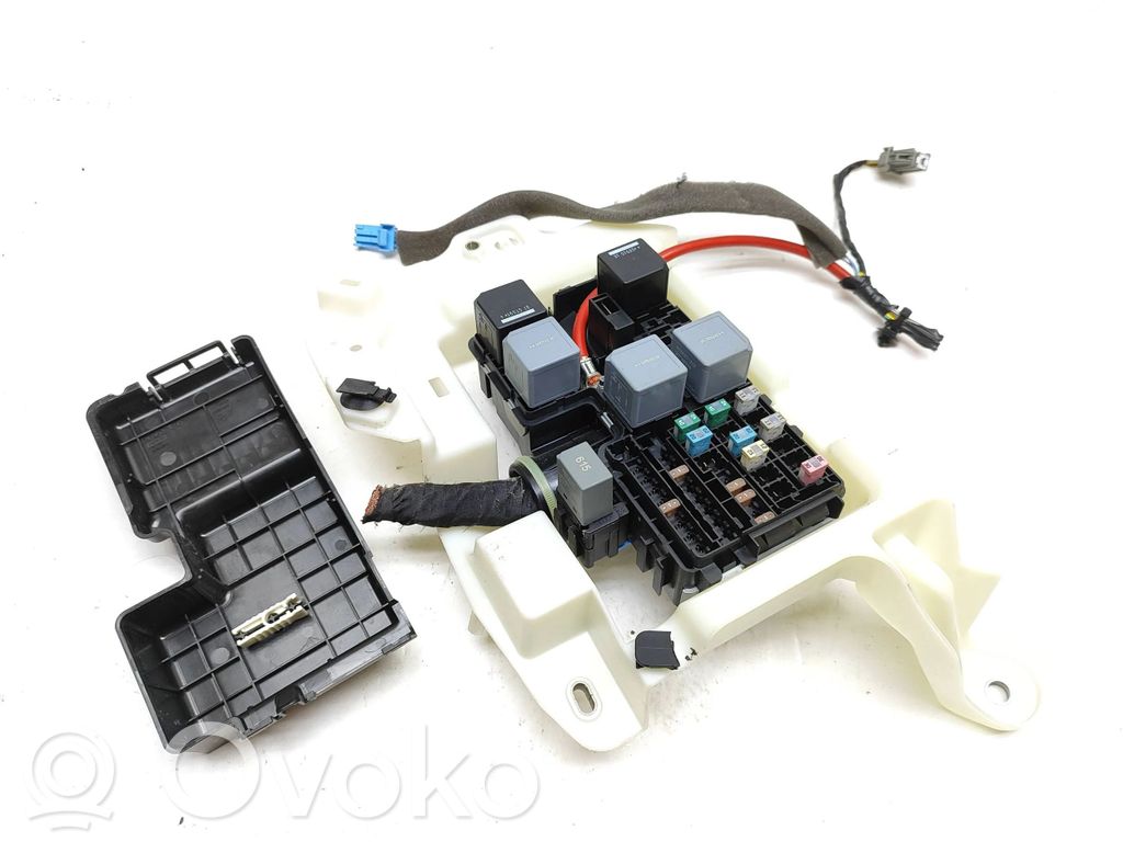 Volvo S90, V90 Fuse box set 