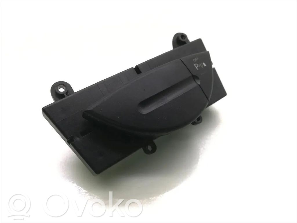 Mercedes-Benz E W211 Interruptor del sensor de aparcamiento (PDC) 