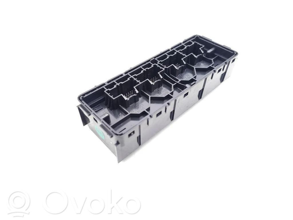 Opel Astra K Climate control unit 