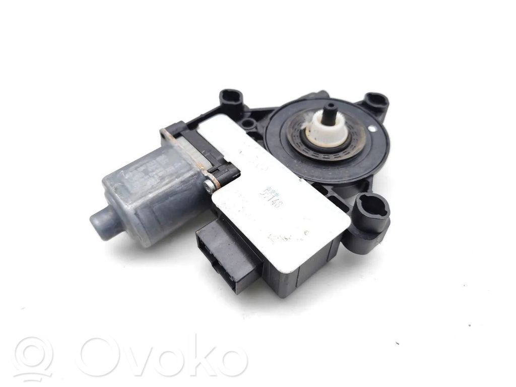 Volkswagen Taigo Silniczek podnoszenia szyby drzwi tylnych 