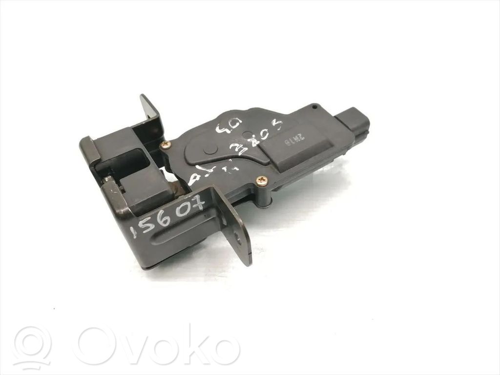 KIA Sorento Tailgate window lock/catch/latch 