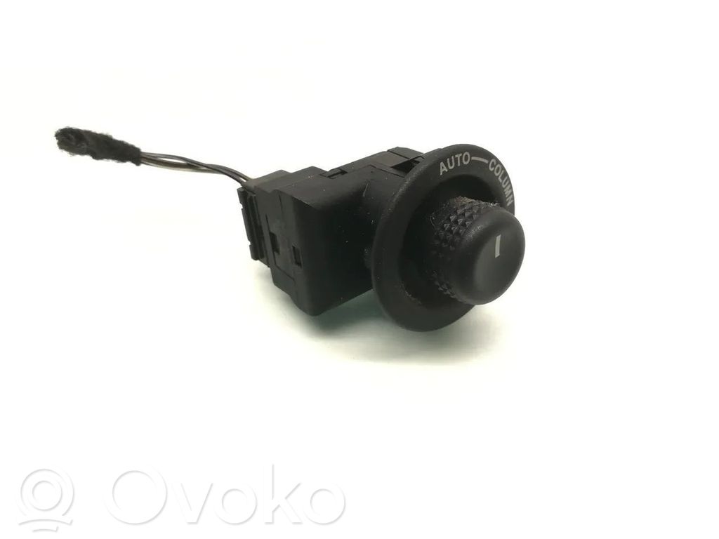Jaguar S-Type Wing mirror switch 