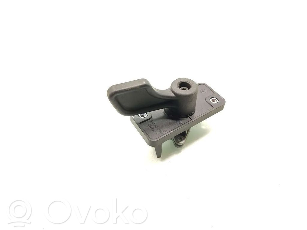 Peugeot Bipper Rear door interior handle 