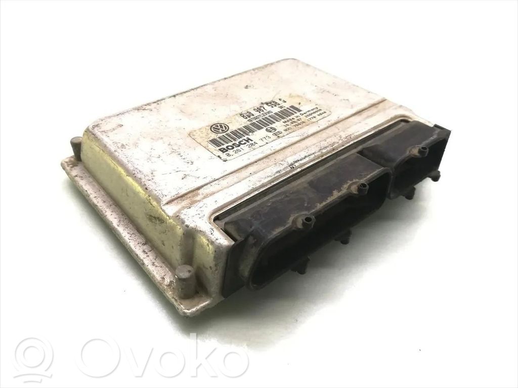 Volkswagen PASSAT B5 Engine control unit/module 