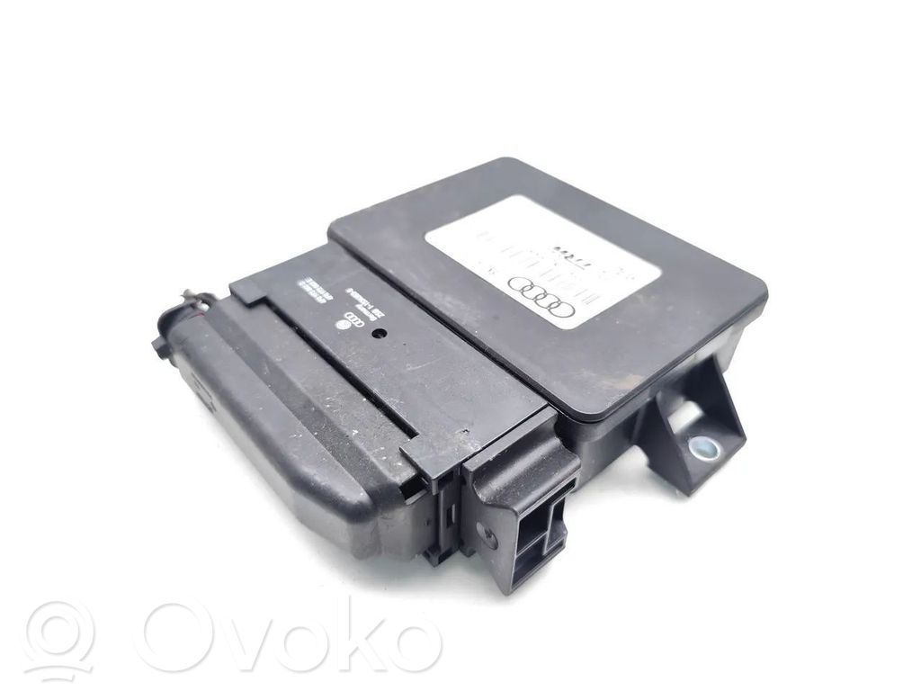Audi A5 8T 8F Module de commande de frein à main 