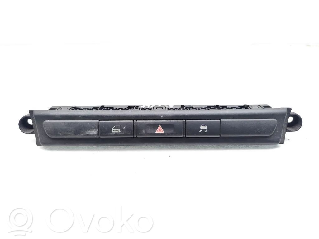 Jaguar S-Type Hazard light switch 