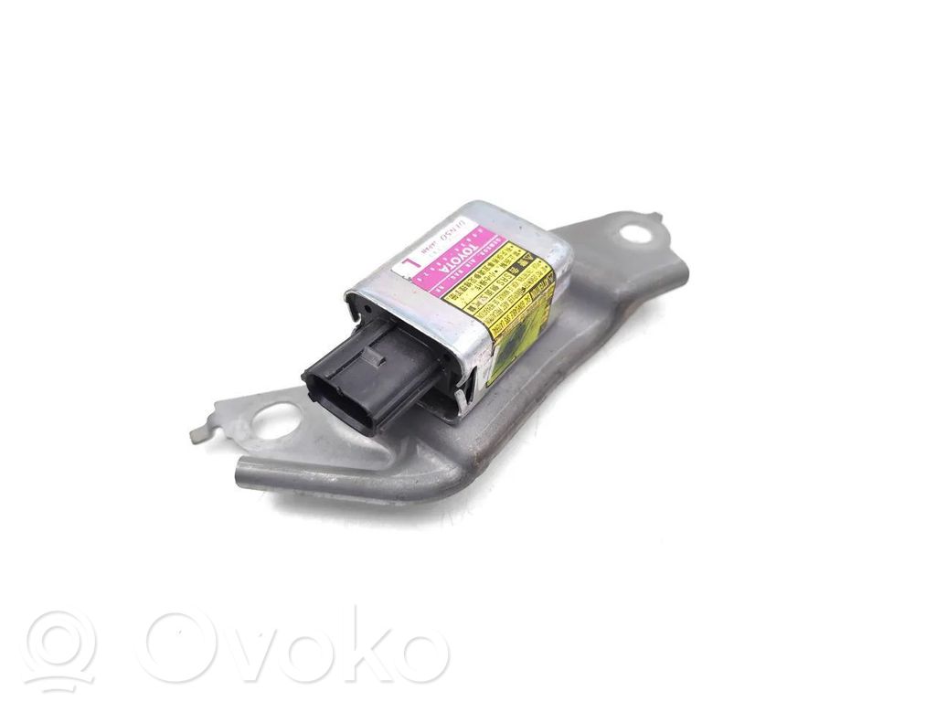 Lexus RX 450H Airbagsensor Crashsensor Drucksensor 