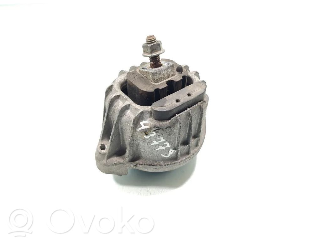 BMW 1 E81 E87 Engine mount bracket 