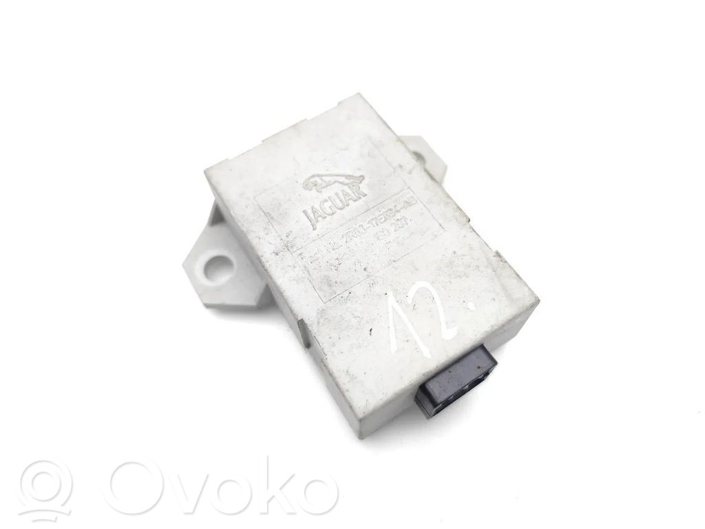 Jaguar S-Type Central body control module 