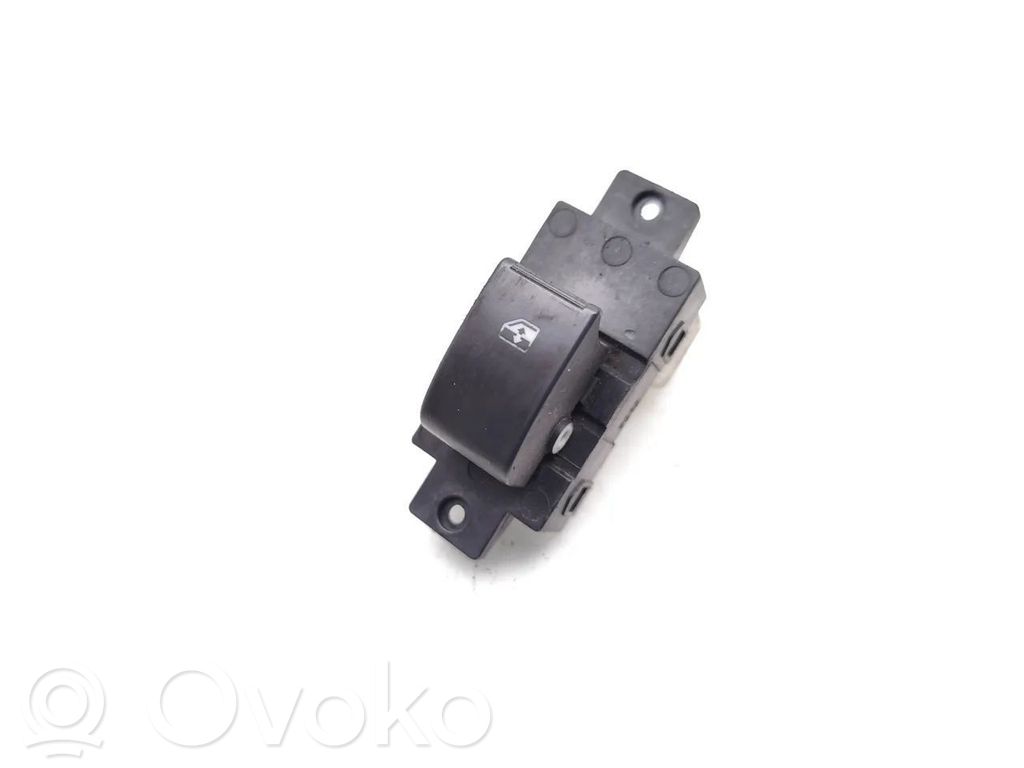 Opel Antara Electric window control switch 
