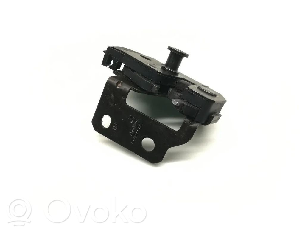 Volvo XC90 Rear door lock 