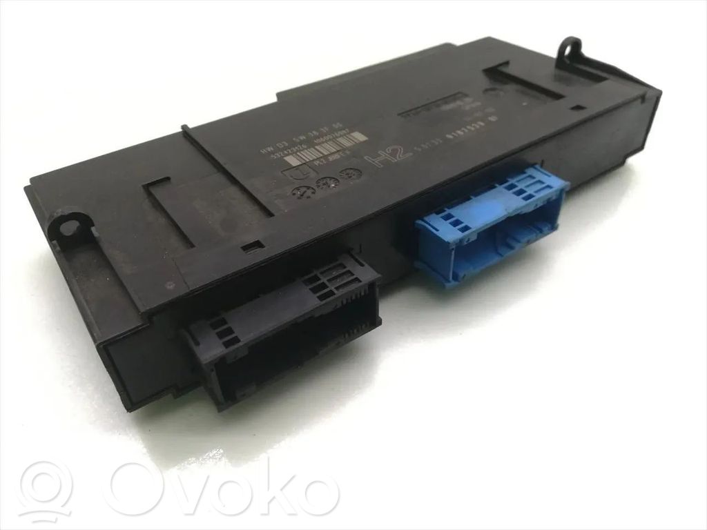BMW 1 E81 E87 Central body control module 