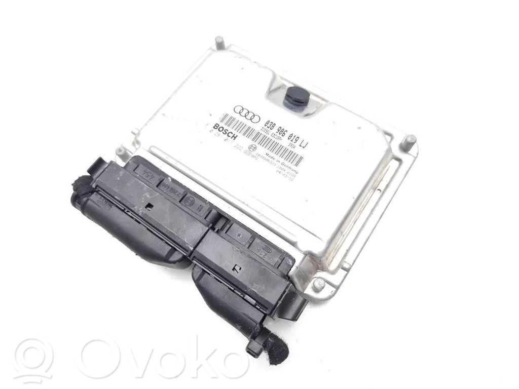 Audi A4 S4 B6 8E 8H Engine control unit/module 