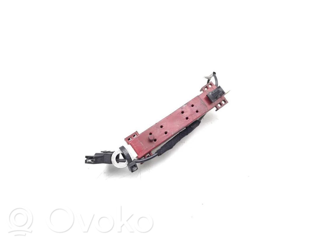 Volvo V50 Antenos stiprintuvas 