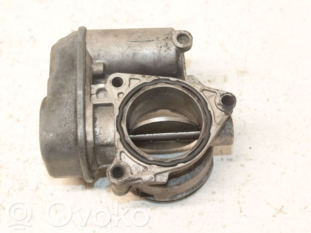 Volkswagen PASSAT B6 Throttle valve 