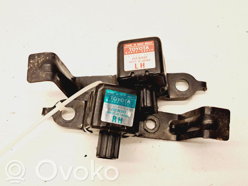 Lexus RX 330 - 350 - 400H Airbag deployment crash/impact sensor 