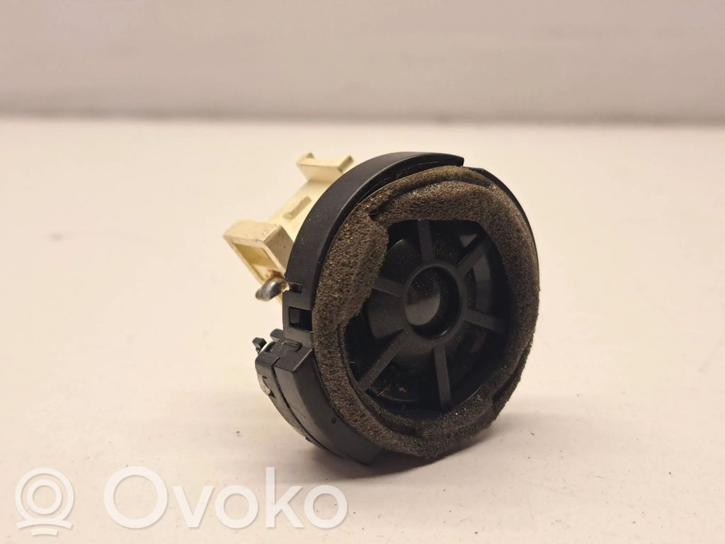 Głośnik wysokotonowy drzwi przednich   861600F010