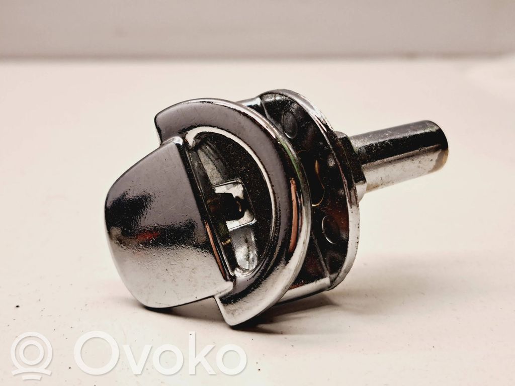 Tie down hook / loop   3C9867160