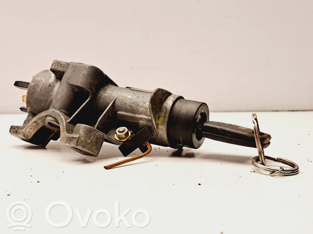 Virtalukko   4B0905851C,1J0419959A,4B0905851B,4B0905851F
