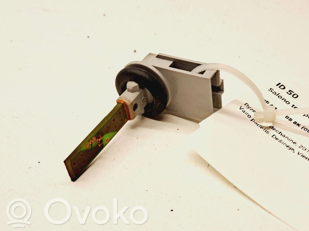 Audi A4 S4 B8 8K Interior temperature sensor 