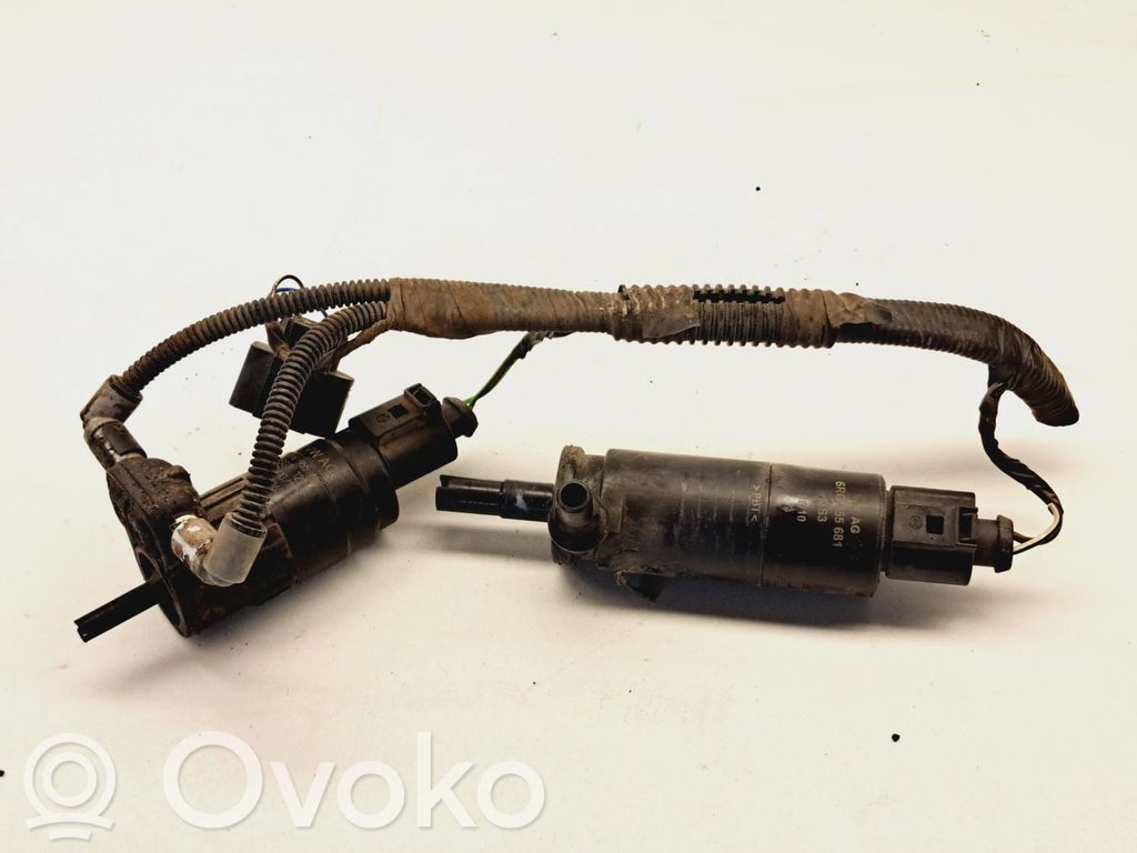 Skoda Fabia Mk2 (5J) Headlight washer pump 
