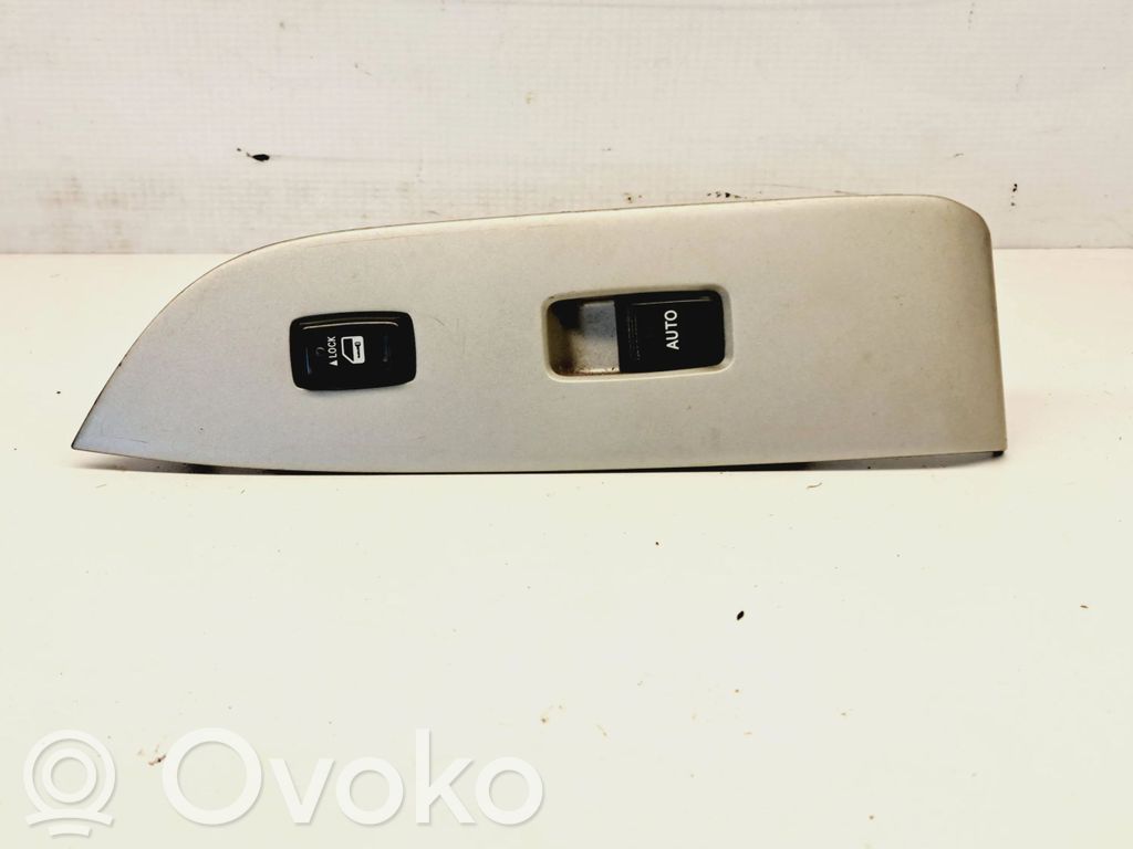 Lexus RX 330 - 350 - 400H Electric window control switch 