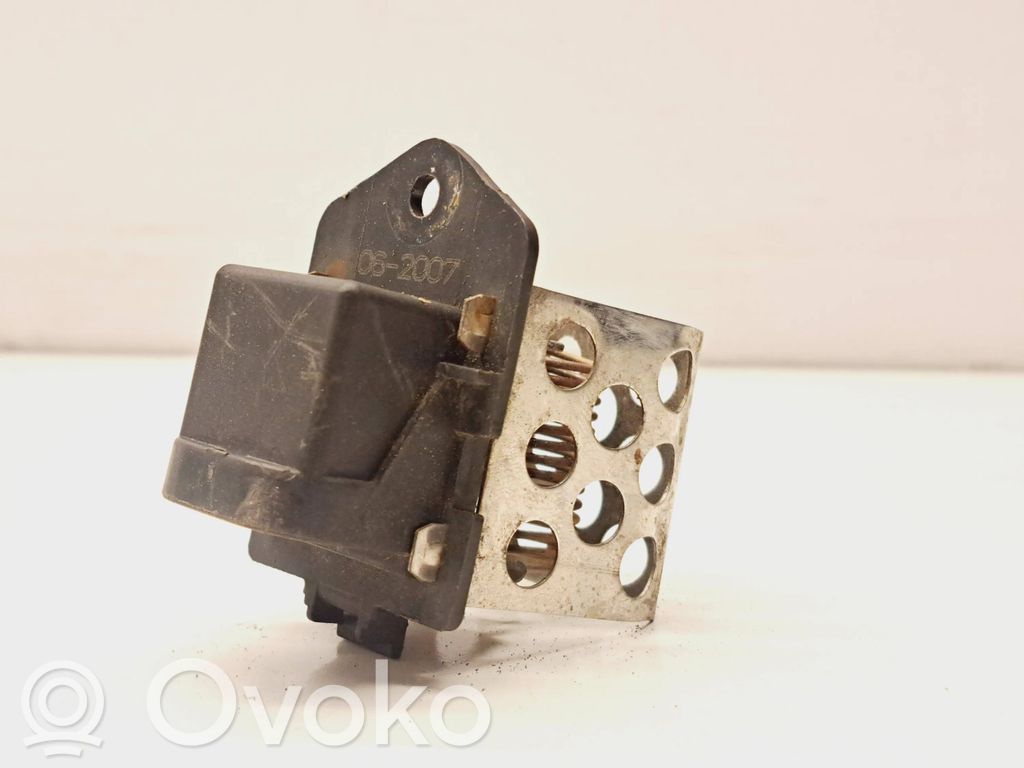 Nissan Qashqai Mazā radiatora ventilatora reostats 