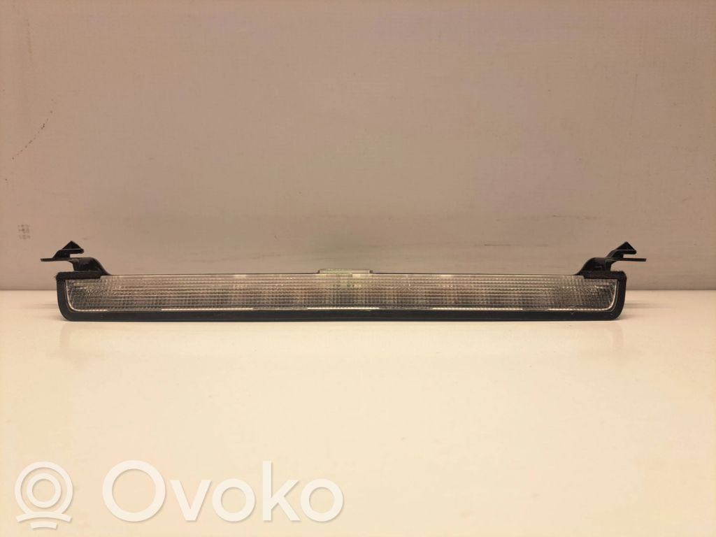 Volvo V70 Third/center stoplight 