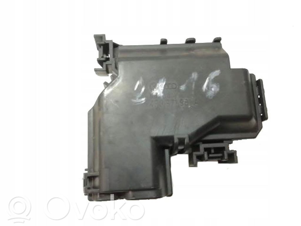 Audi A6 S6 C6 4F Fuse box set 