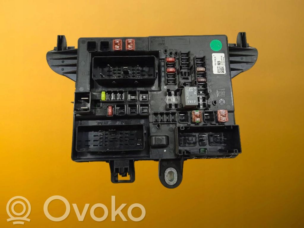 Opel Insignia A Fuse box set 