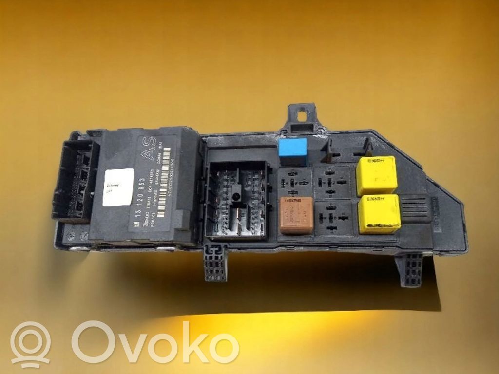 Opel Vectra C Juego de caja de fusibles 