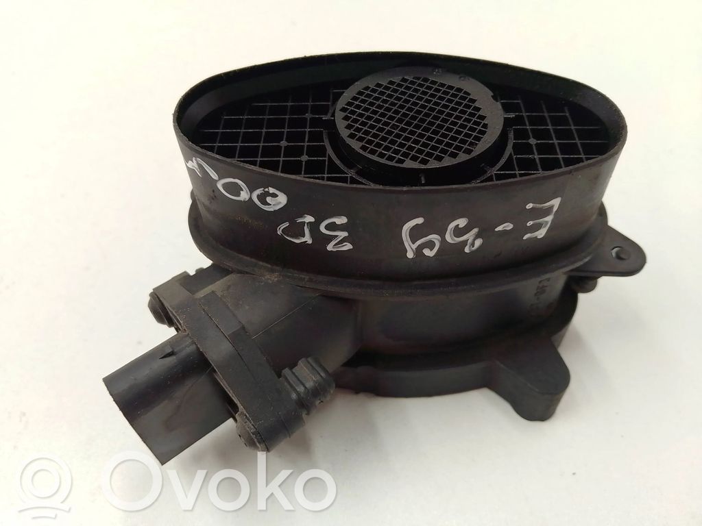 BMW 5 E39 Mass air flow meter 