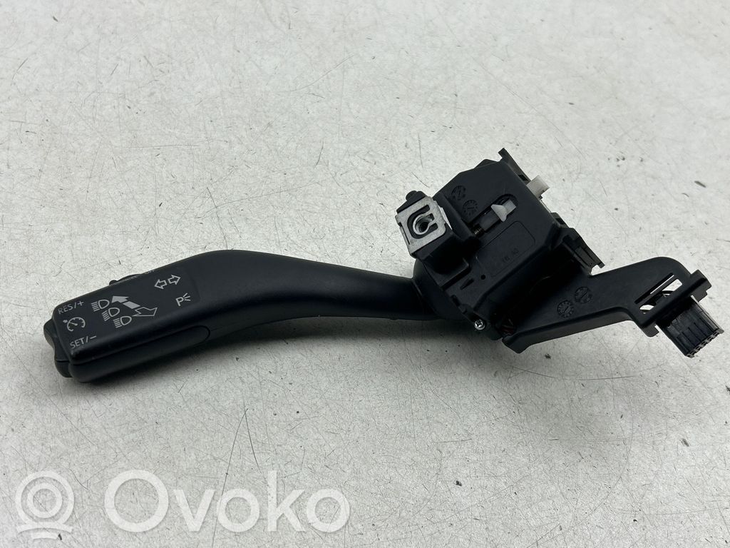 Volkswagen Tiguan Indicator stalk 
