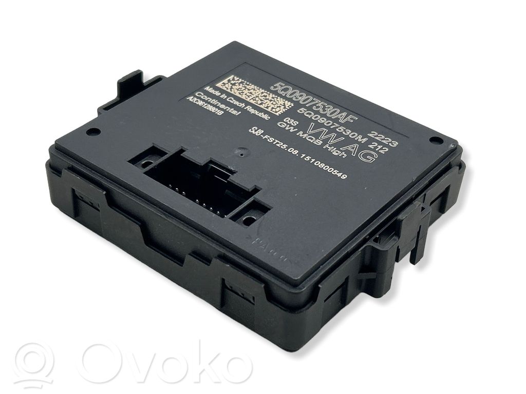 Volkswagen PASSAT B8 Gateway control module 