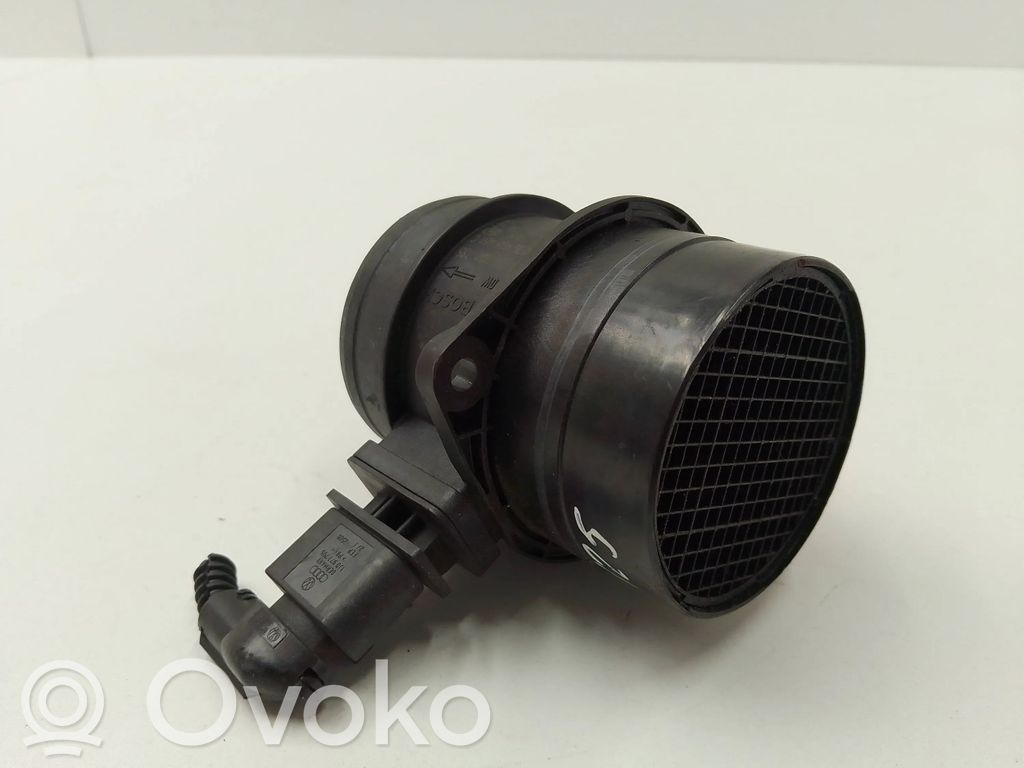 Volkswagen PASSAT B6 Debitmetru aer 