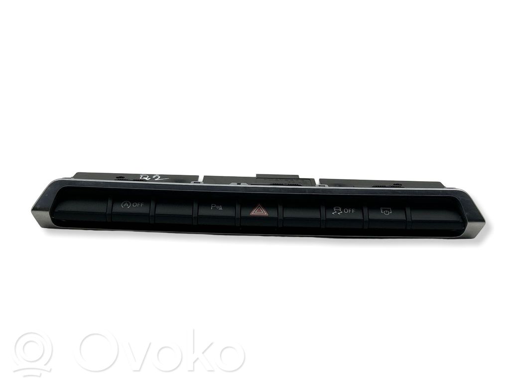 Audi Q2 - Hazard light switch 