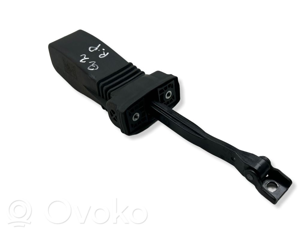 Audi Q2 - Etuoven pidätin 