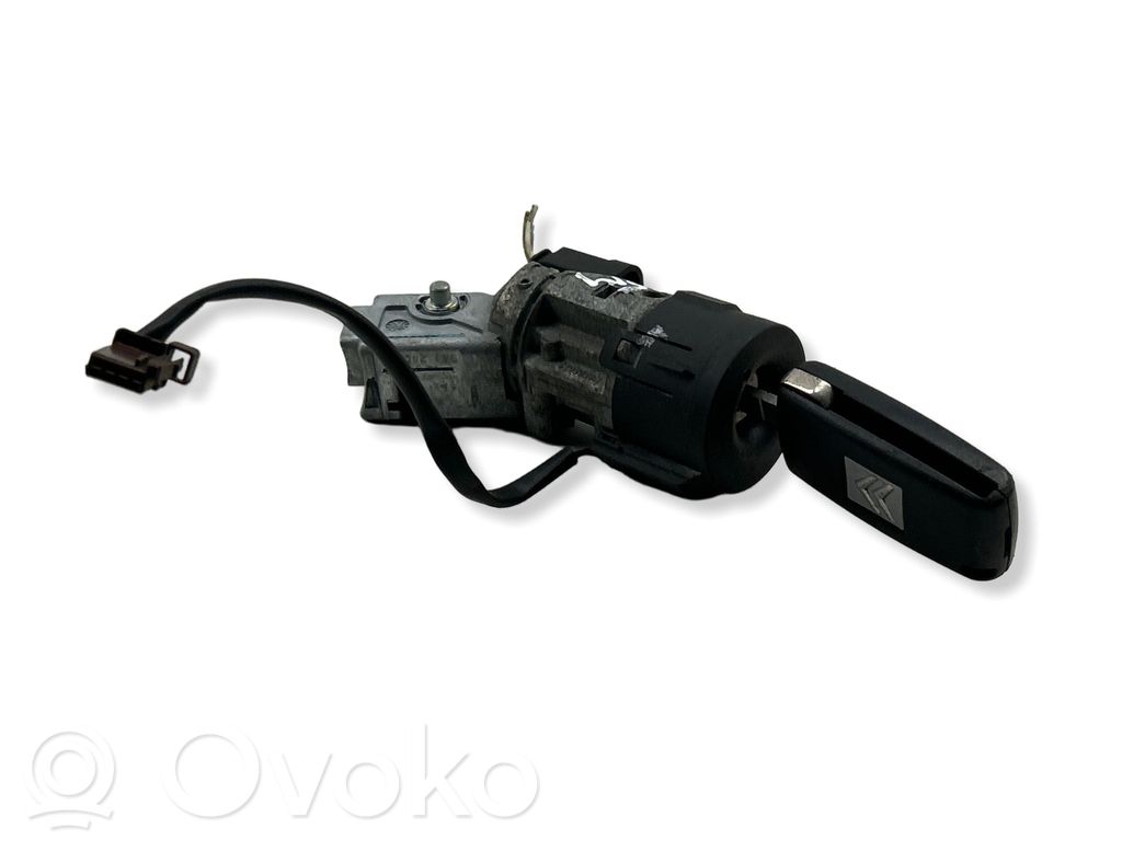 Citroen C4 I Užvedimo spynelė 