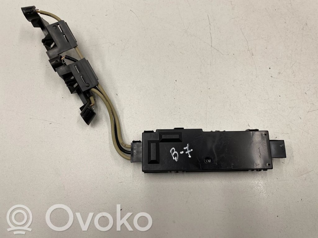 Volkswagen PASSAT B7 Alarm movement detector/sensor 
