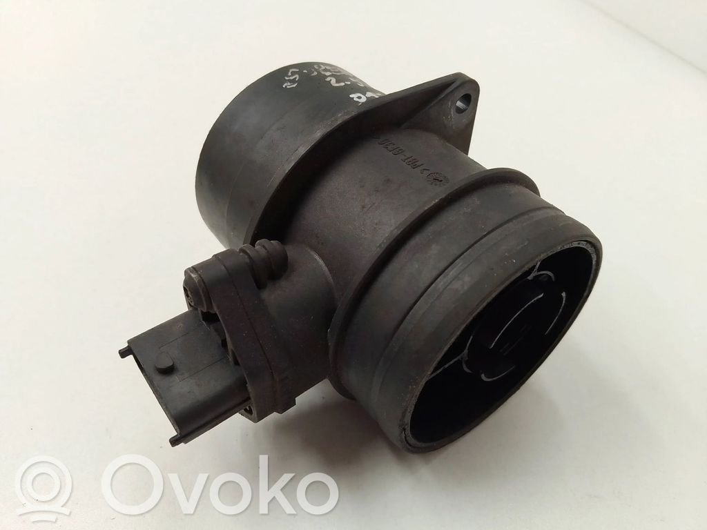 KIA Sorento Mass air flow meter 