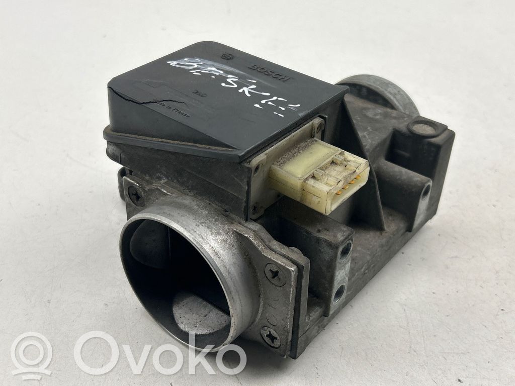Audi 80 90 S2 B4 Ilmamassan virtausanturi 