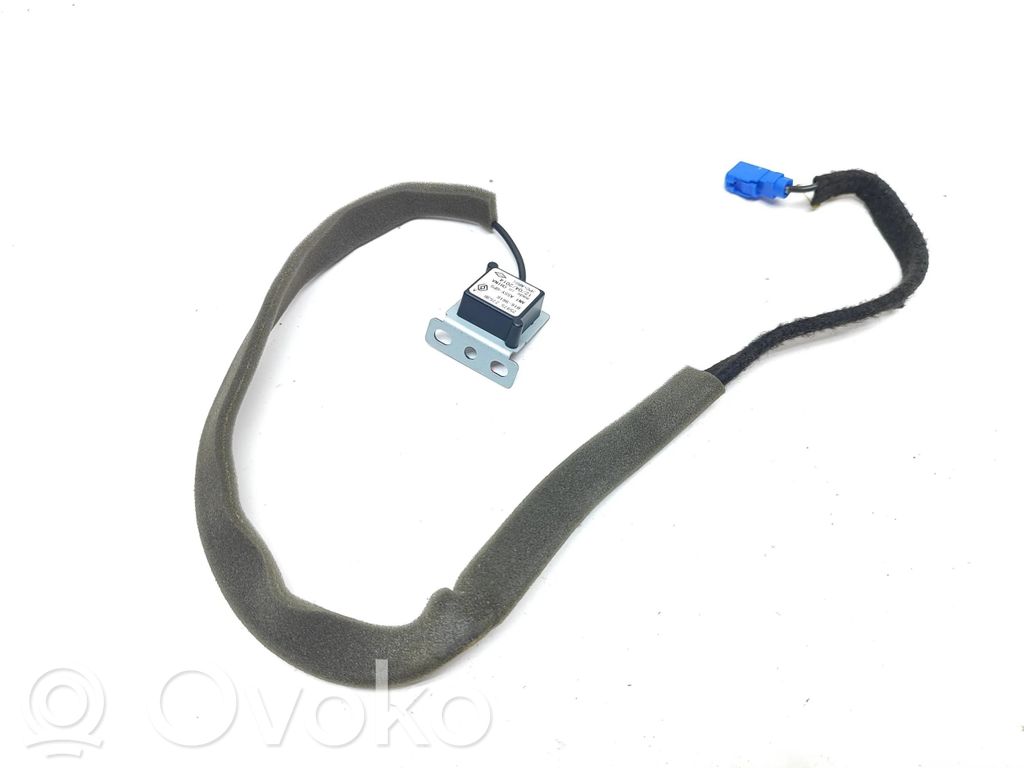 Renault Captur Aerial GPS antenna 