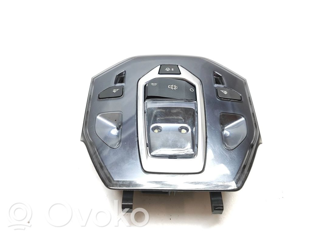 Citroen DS5 Front seat light 