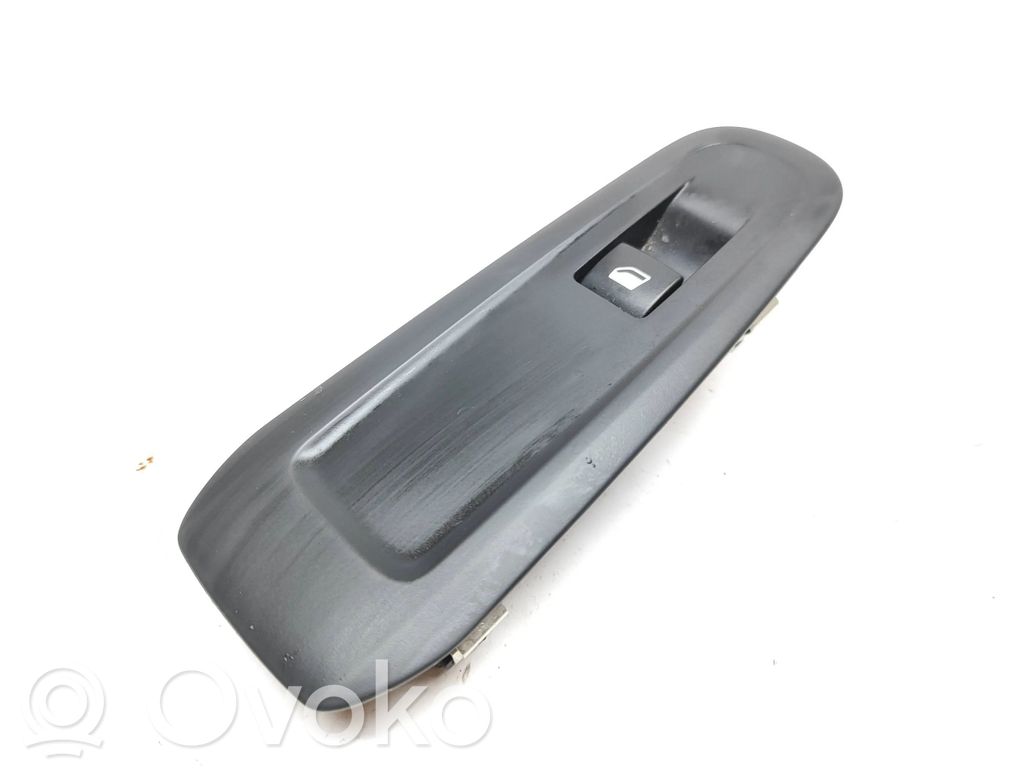 Peugeot 308 Electric window control switch 