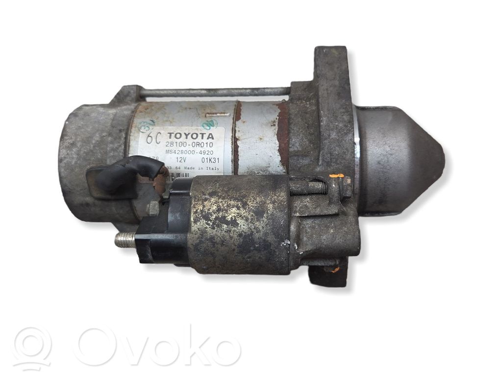 Toyota Corolla Verso AR10 Rozrusznik 