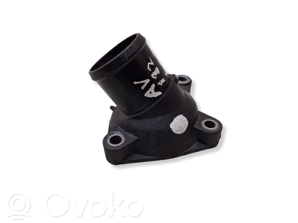 Toyota Avensis T270 Thermostat housing 