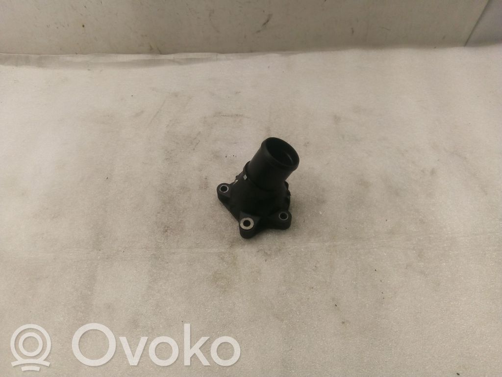 Toyota Corolla Verso AR10 Obudowa termostatu 