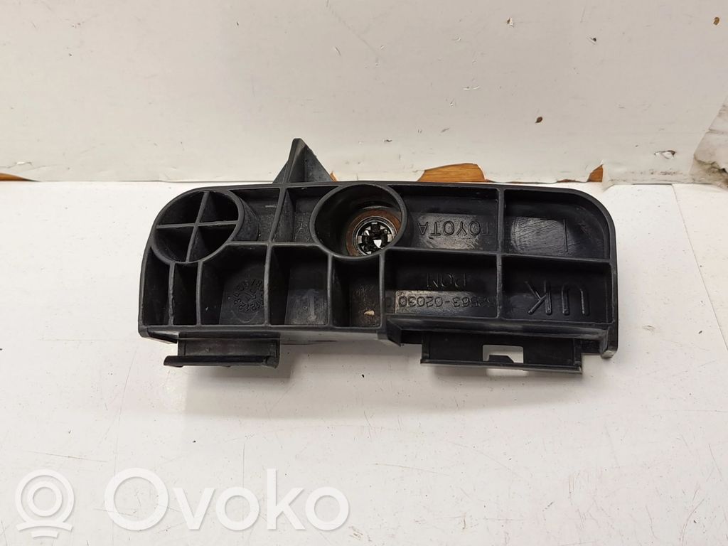 Toyota Auris 150 Rear bumper mounting bracket 