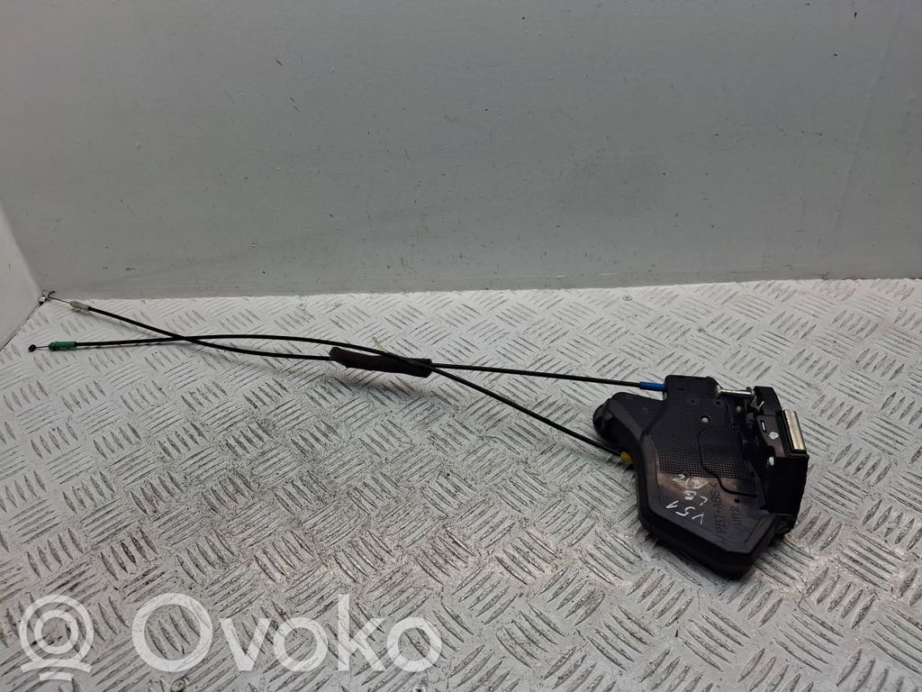 Toyota Corolla Verso AR10 Takaoven lukko 