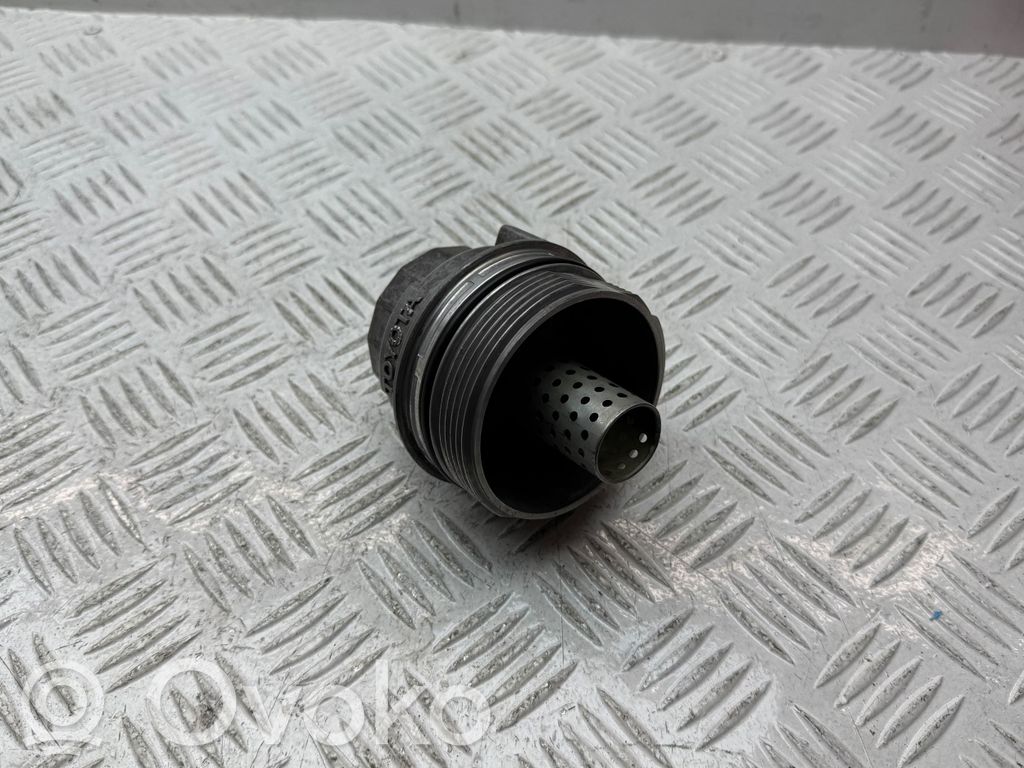 Toyota Avensis T250 Deckel Ölfiltergehäuse